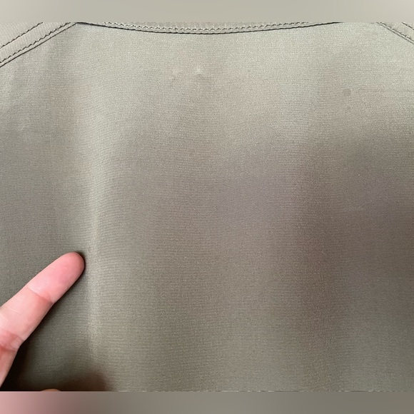 Club Monaco 100% silk jacket - Picture 7 of 10